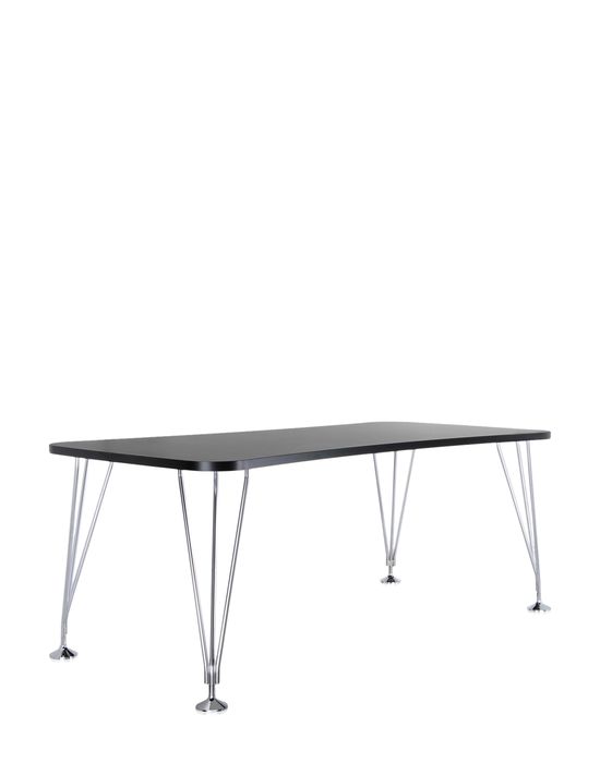 kartell-tables-max-3.jpg