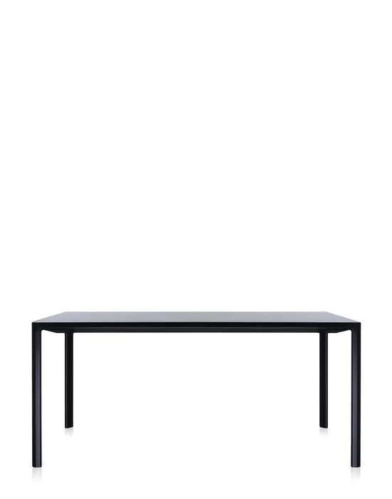 kartell-tables-zooom-1.jpg