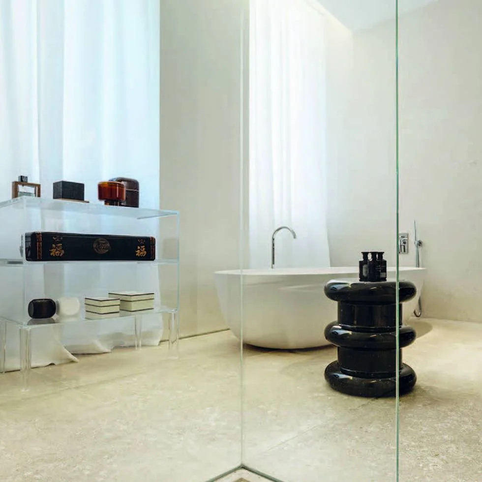 Kartell-coffee-and-end-table-Pilastro-13.jpg
