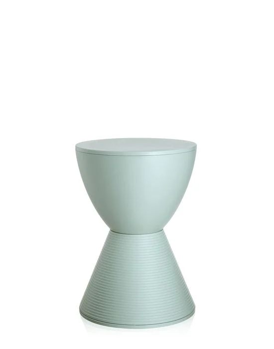 Kartell-coffee-and-end-table-Prince-Aha-7.jpg