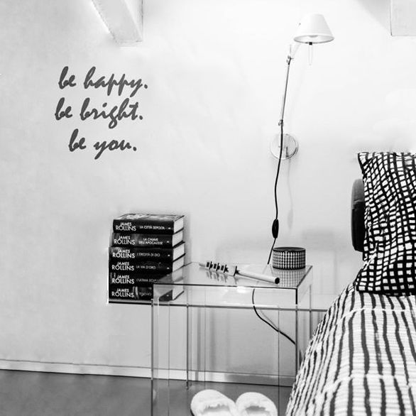 Kartell-Coffee-and-end-tables-Jolly-12.jpg