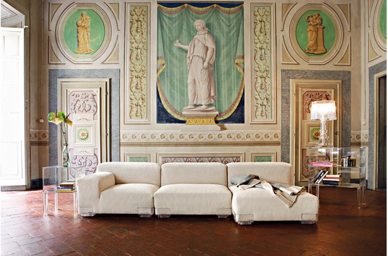kartell-sofas-plastics-6.jpg