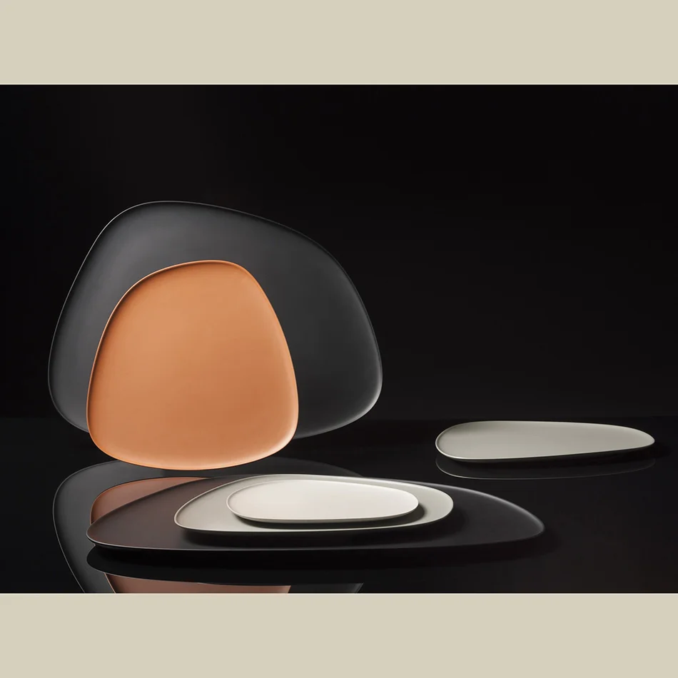 Kartell-tableware-Namaste-Tray-6.jpg
