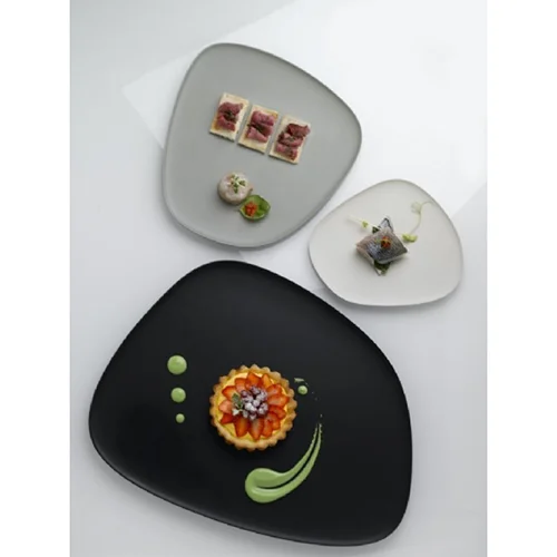 Kartell-tableware-Namaste-Tray-8.jpg
