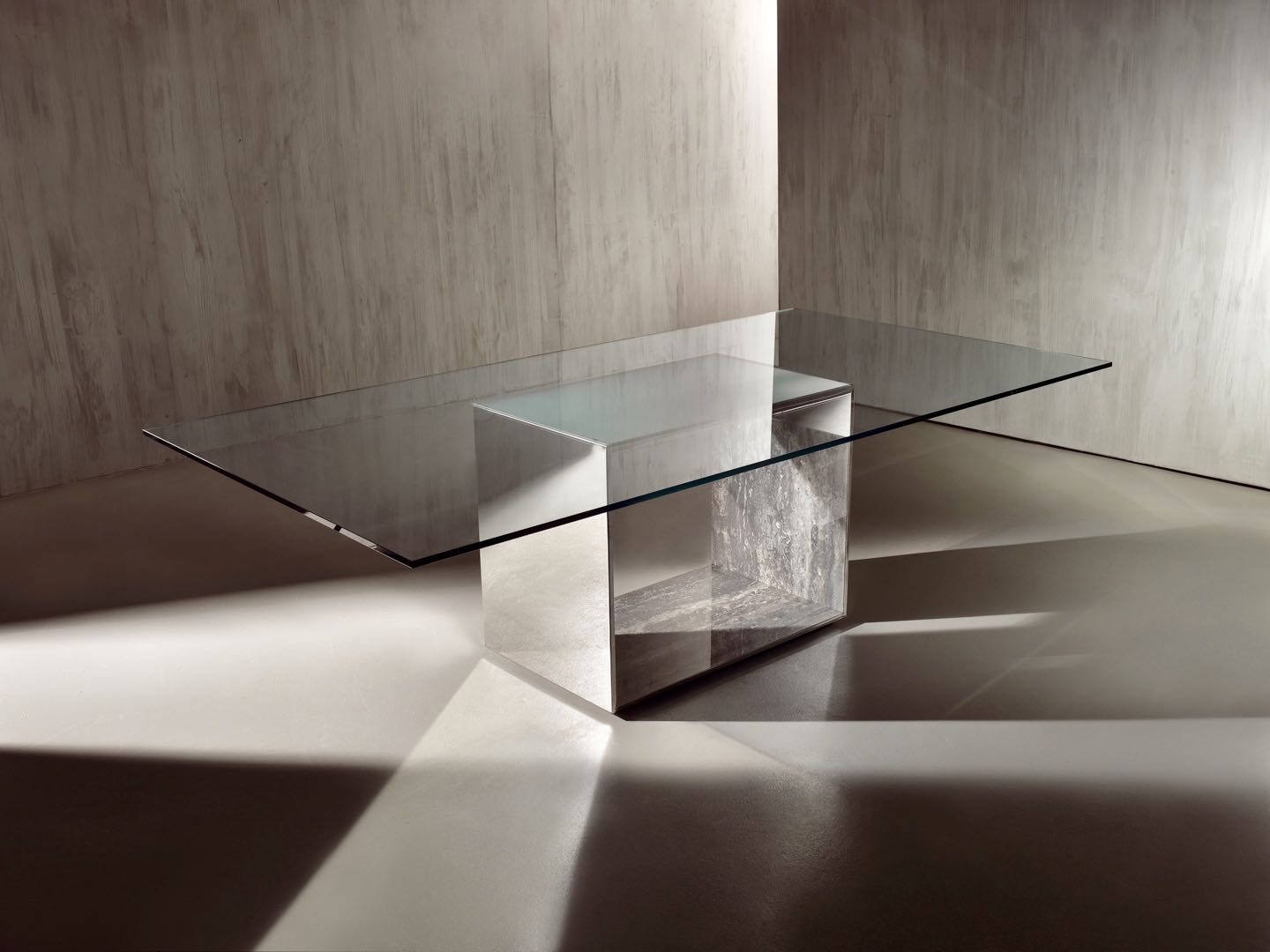 Acerbis-Tables-JUDD.jpg