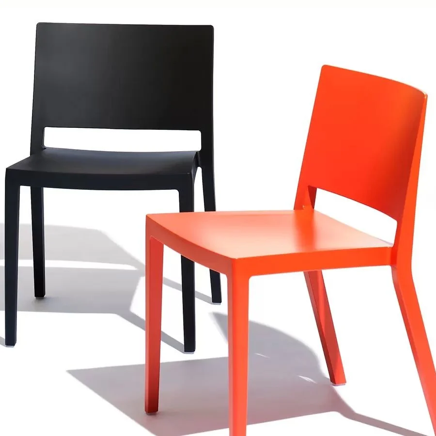 Kartell-contract-chairs-Lizz-12.jpg