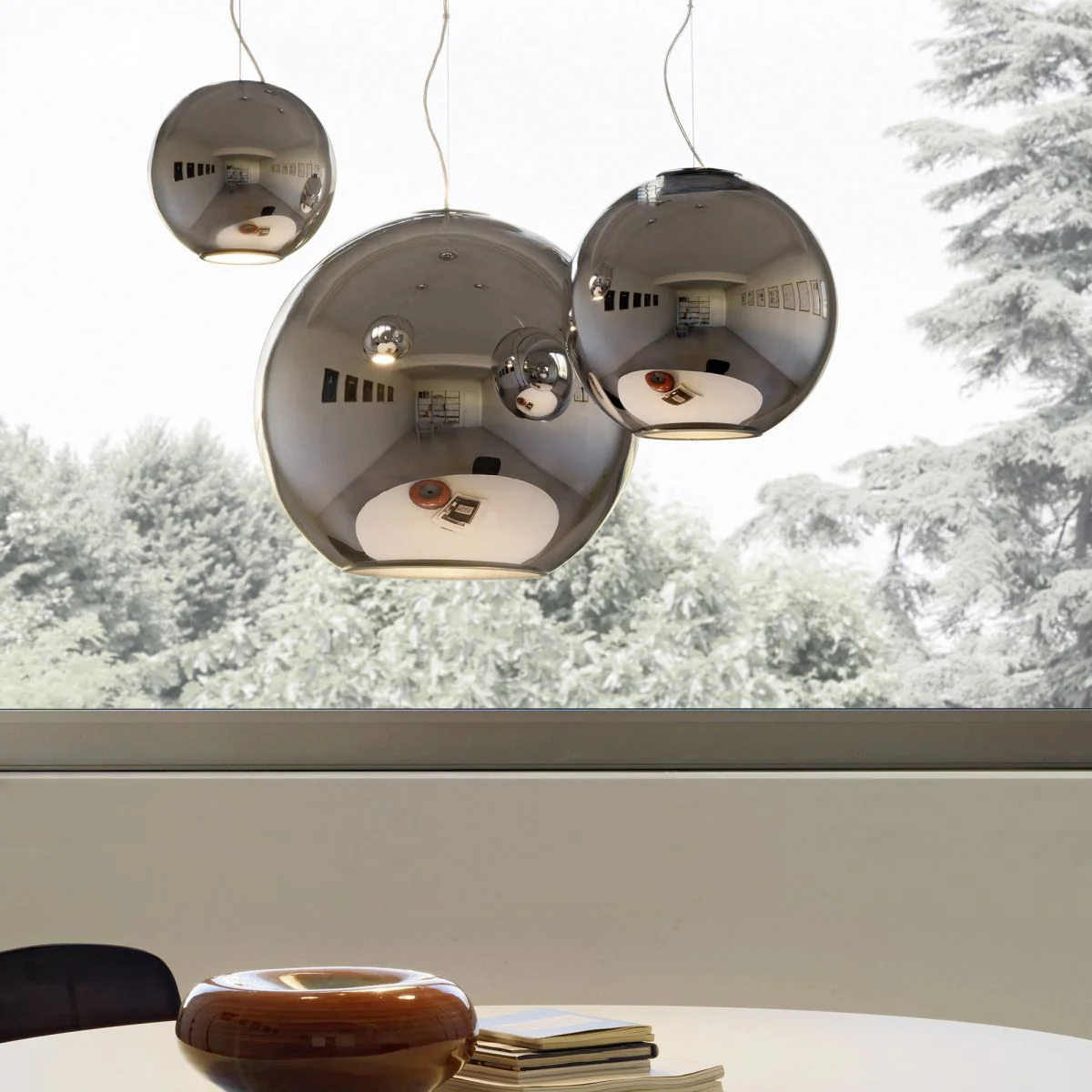 FontanaArte-Pendant-Lamp-GLOBO-DI-LUCE-01.jpg