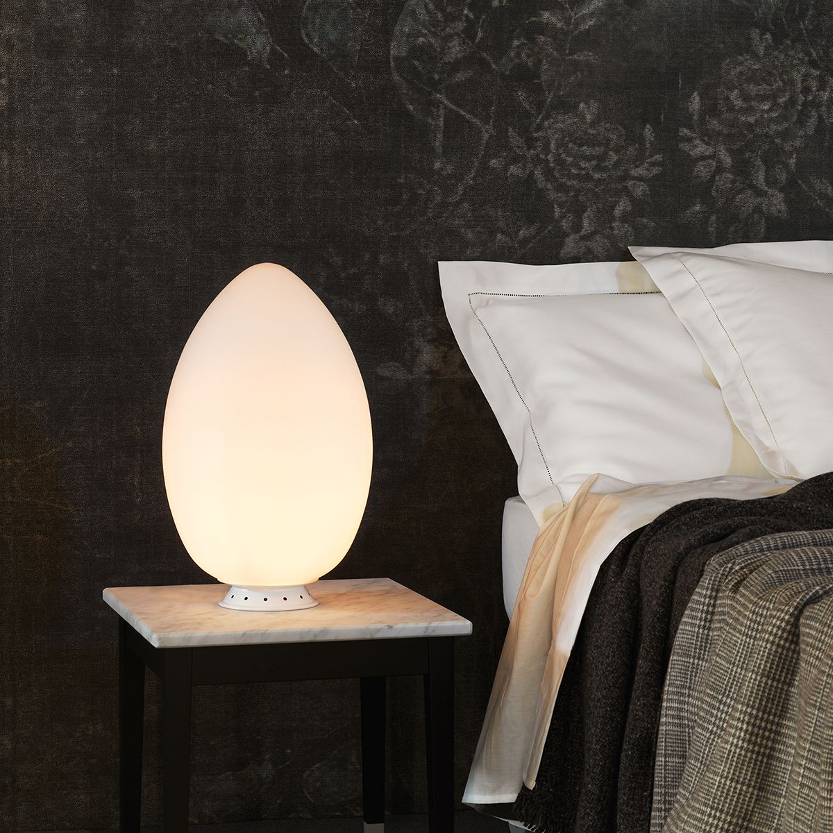 UOVO (LED) TABLE LAMP