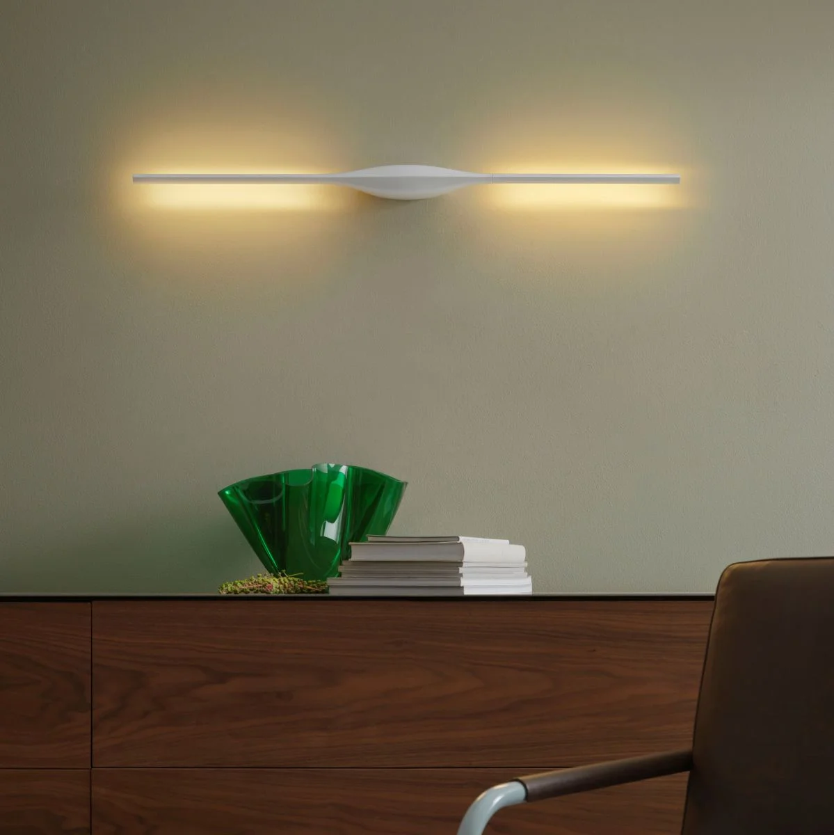 APEX WALL LAMP