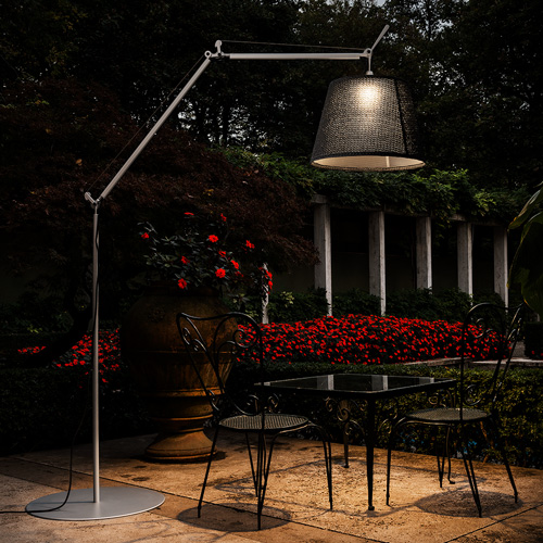 ARTEMIDE-Outdoors-Lamps-TOLOMEO-MEGA-04.jpg