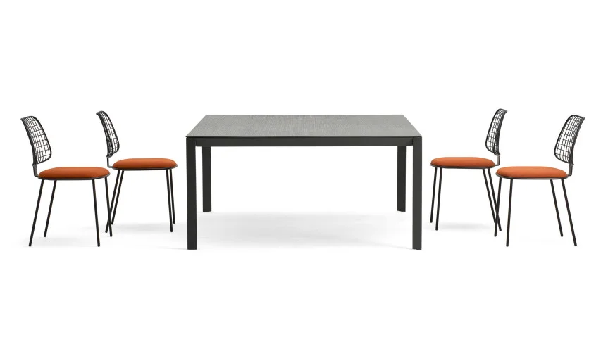Varaschin-outdoor-tables-and-chairs-chairs-summerset-7.jpg