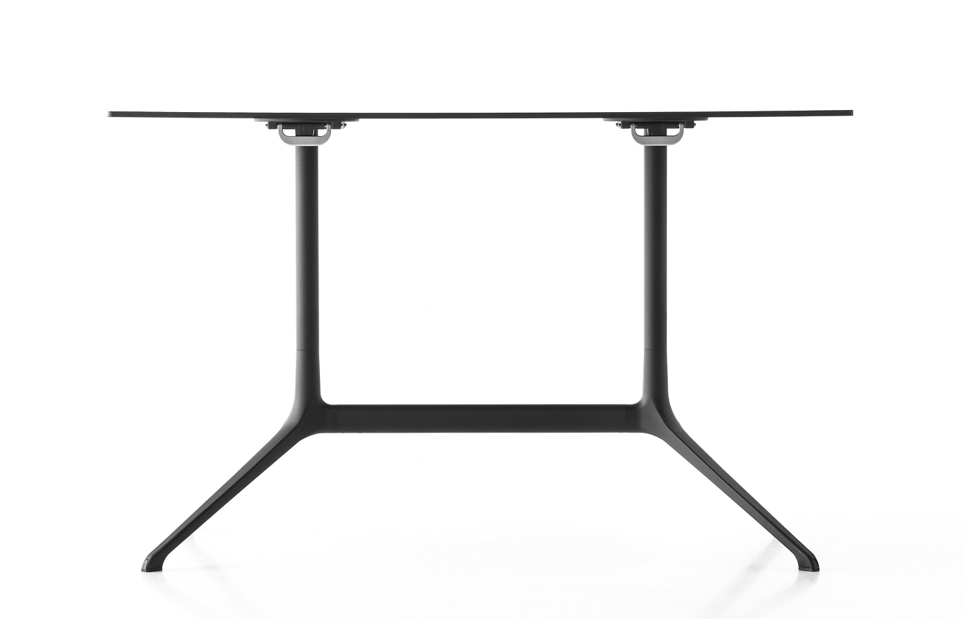 KRISTALIA-Folding-tables-ELEPHANT-TABLE-_3.jpg