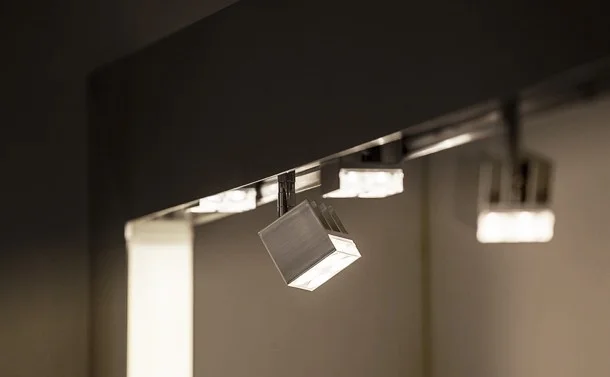 37 CUBE WALL / CEILING LAMP