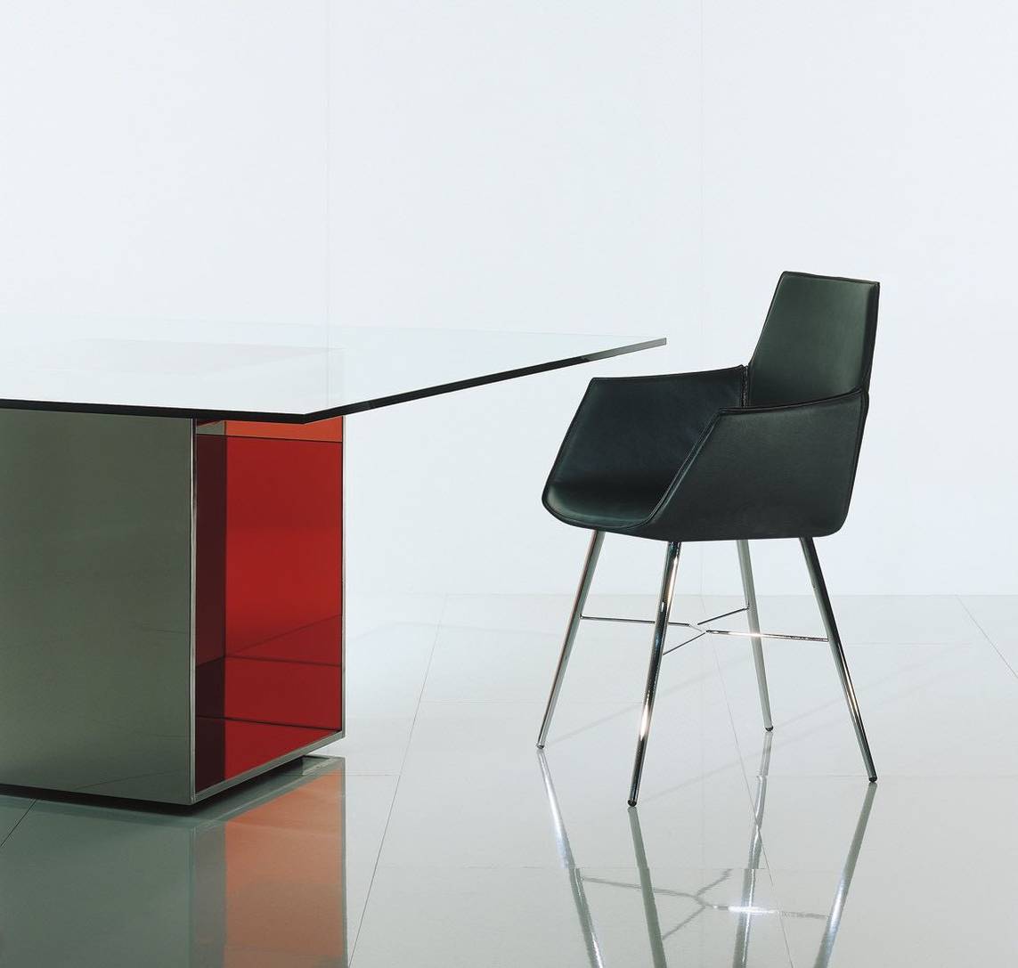 Acerbis-dining-armchairs-SELTZ_06.jpg
