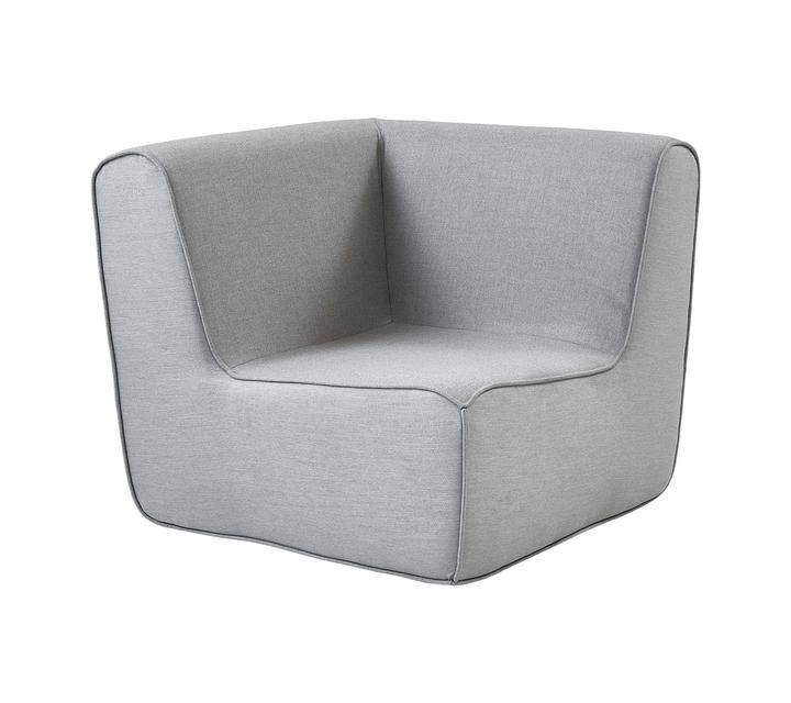 cane-line-outdoor-sofa-foam-corner-module-1.jpg