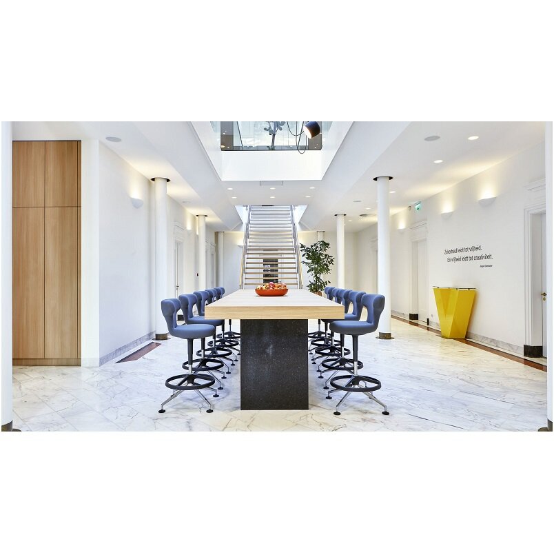 vitra-stools-pivot-high-02.jpg