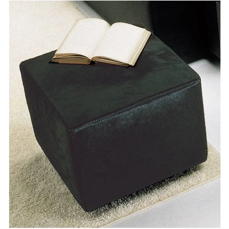GYFORM-Ottomans-CUBO-01.jpg