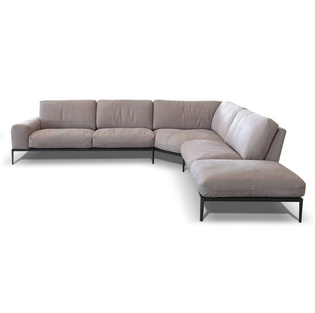 CHIC SECTIONAL SOFA