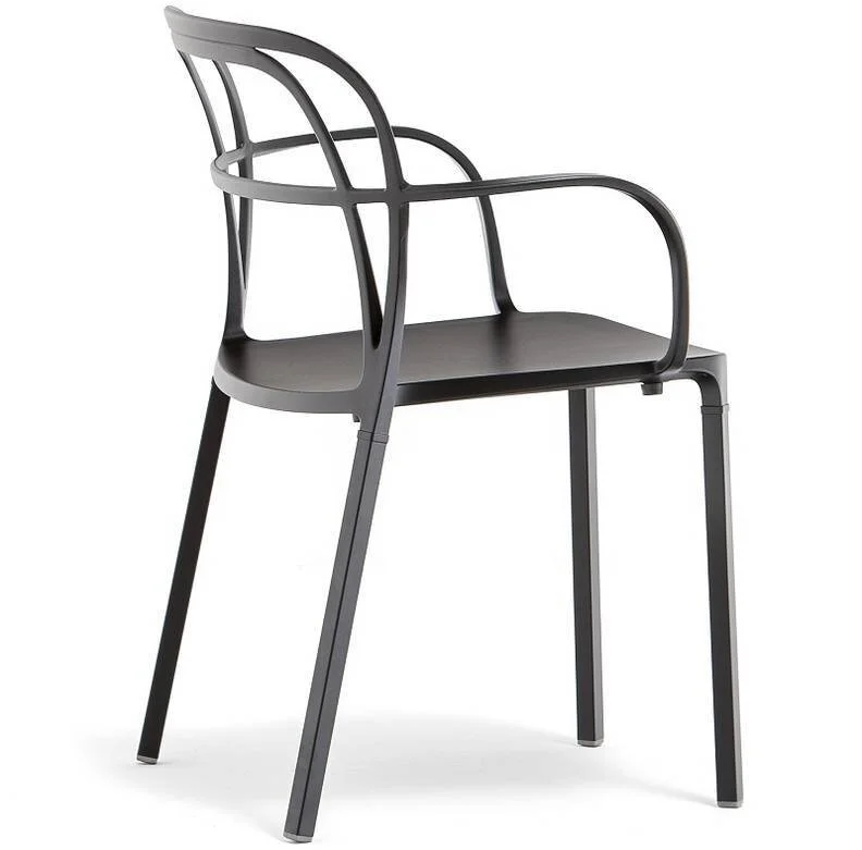 Pedrali-Contract-outdoors-dining-armchairs-INTRIGO-3715-01.jpg