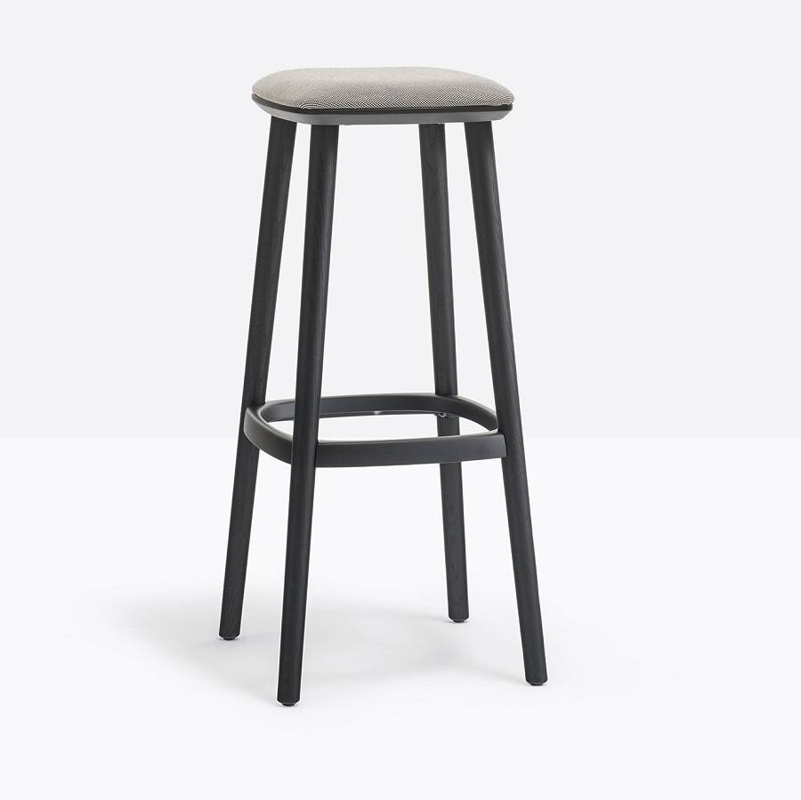 pedrali-contract-stools-babila-2706-a-01.jpg