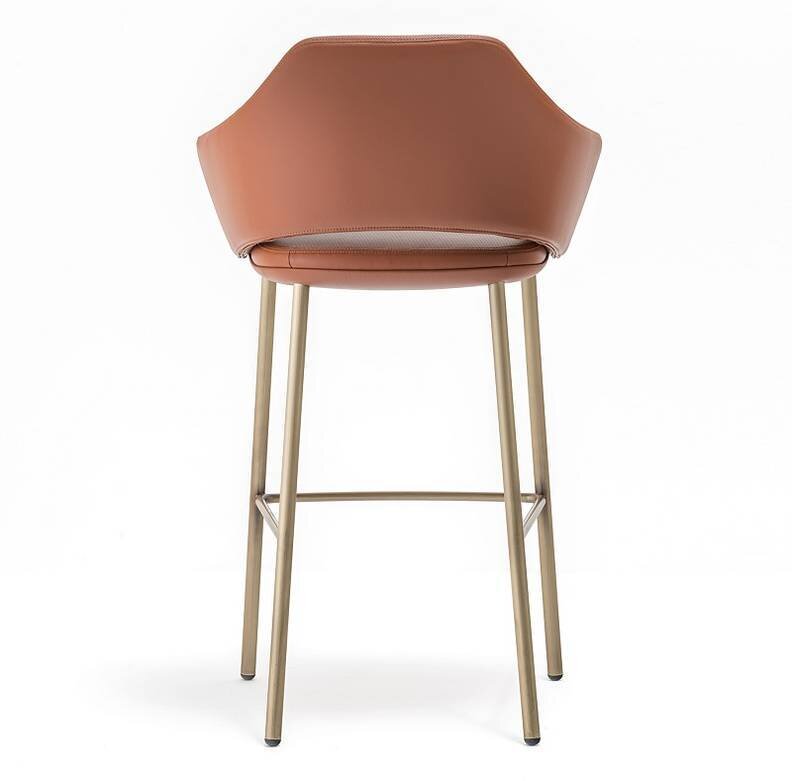 Pedrali-Contract-stools-VIC-648-04.jpg