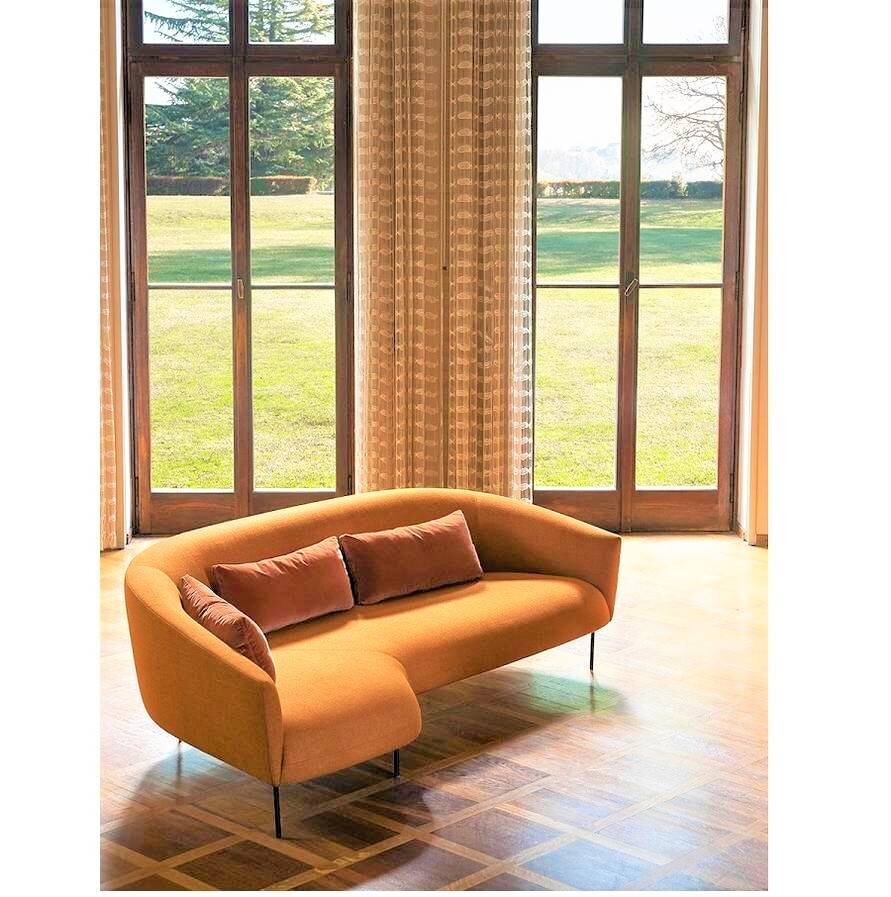 tacchini-contract-sofas-roma-1-P.jpg