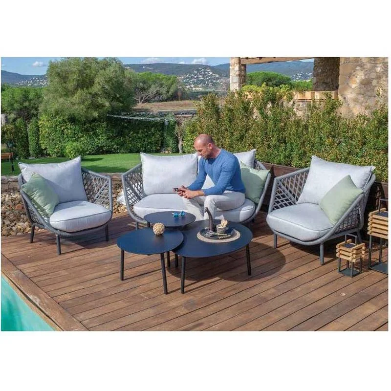 ie3i-outdoor-armchair-rio-04.jpg