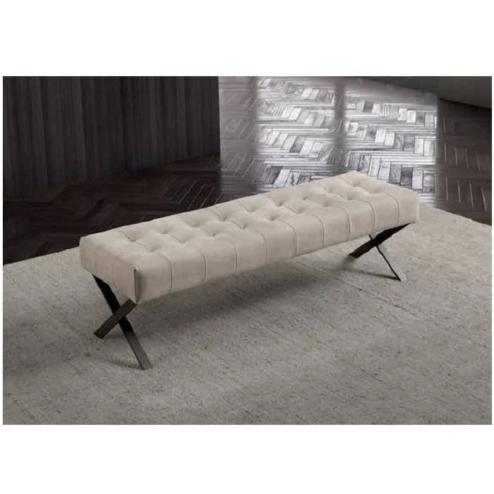 Conte-bench-corbusier-1.jpg