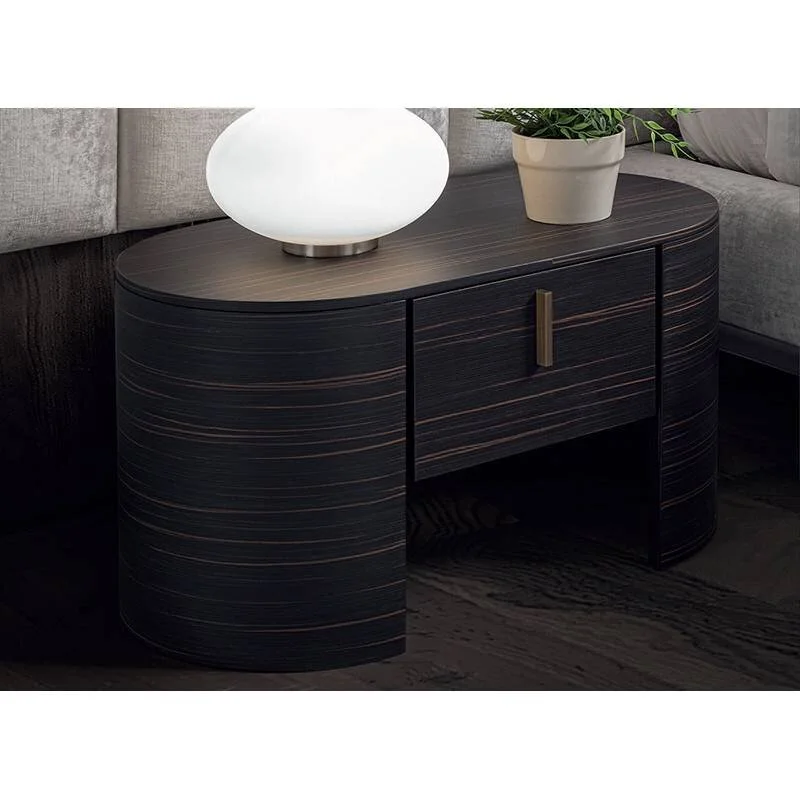 Conte-night-table-charlie-10.jpg