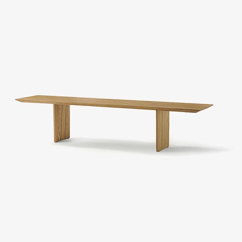 LIGHT WOOD BENCH