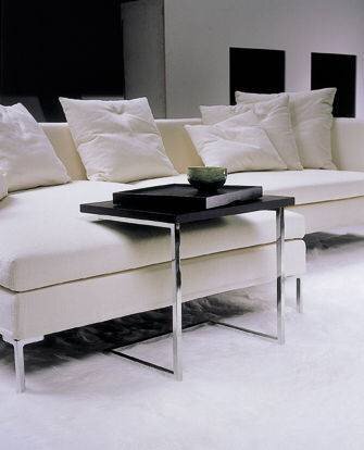 BREAK END TABLE