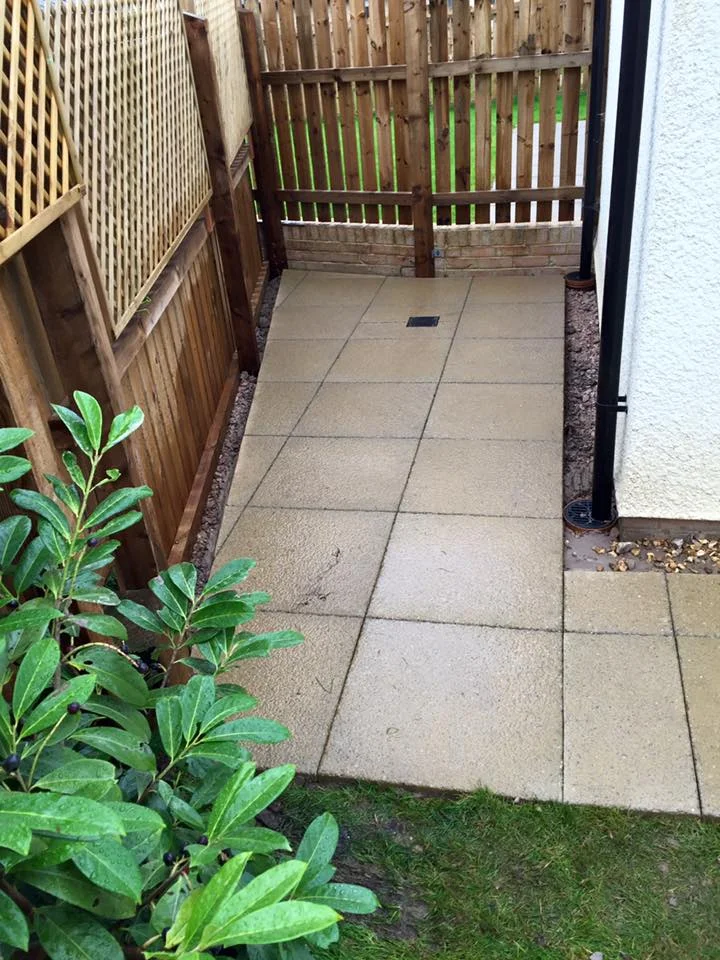 Complex patio 02.jpg