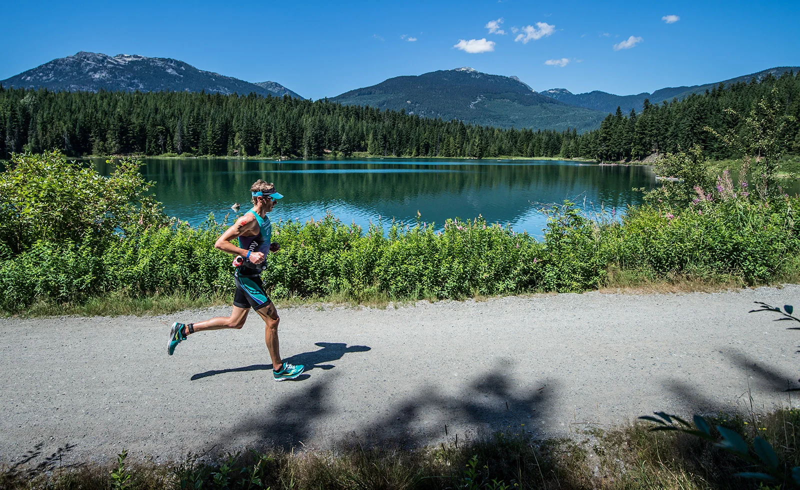 14imcanadarun 1600.jpg