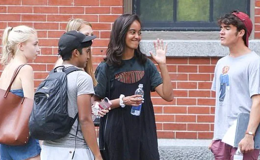 Barack and Michelle Obama Move Malia Into the Dorm