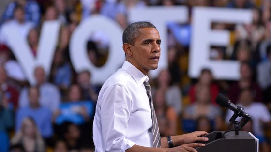 Obama Hits the Campaign Trail