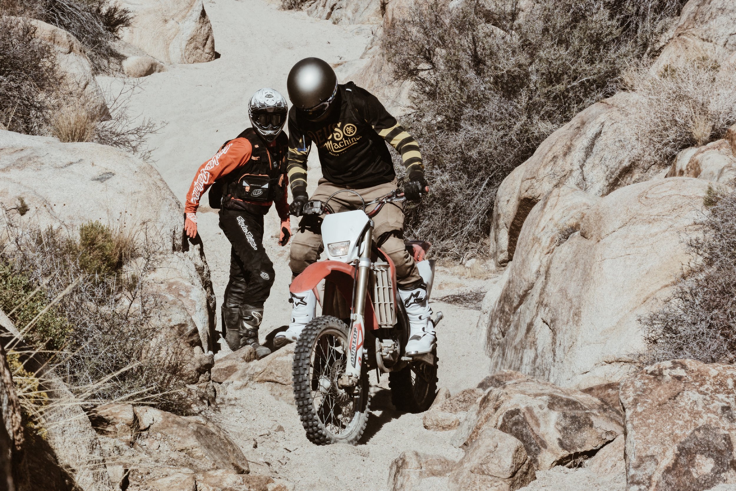 Johnson_Valley_OHV_WLF_Enduro_Moto-Mucci (9).JPG