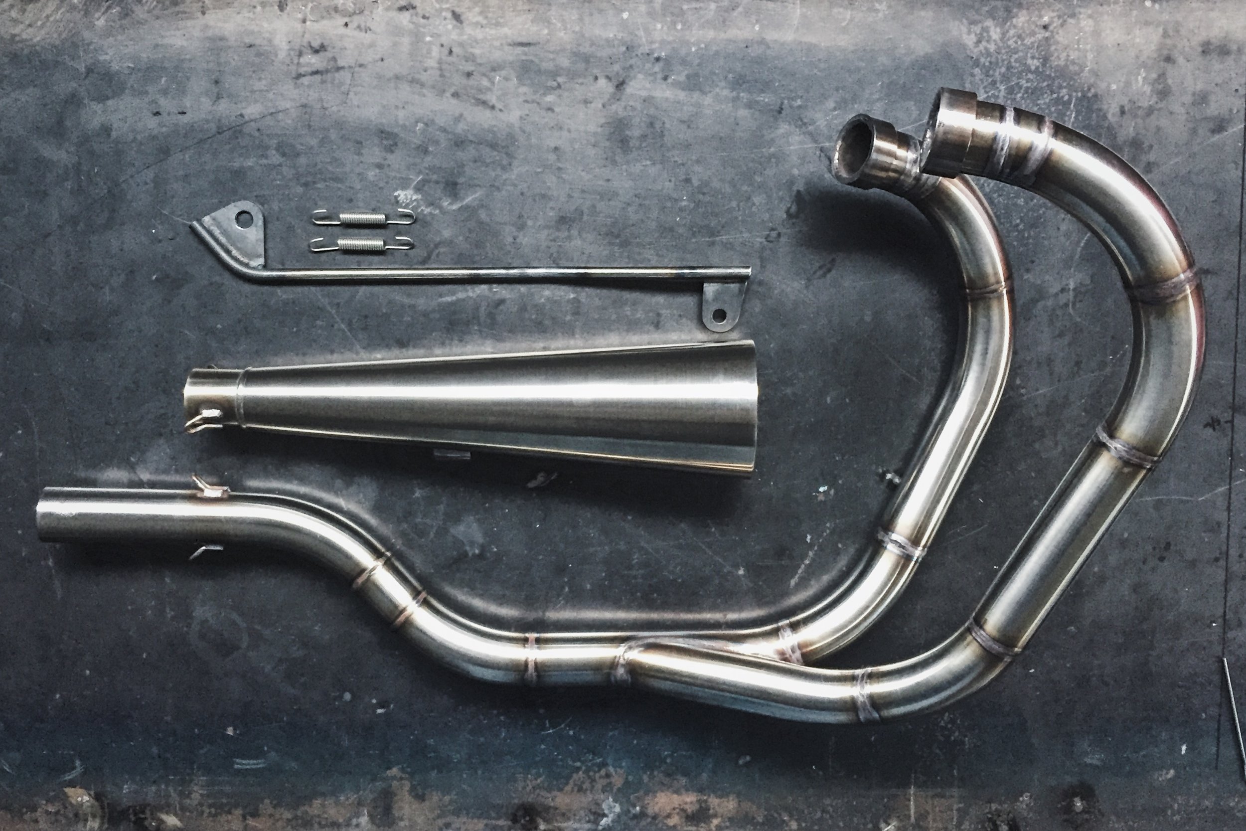 Moto-Mucci_Stainless_CB360_2-1_Exhaust (3).JPG