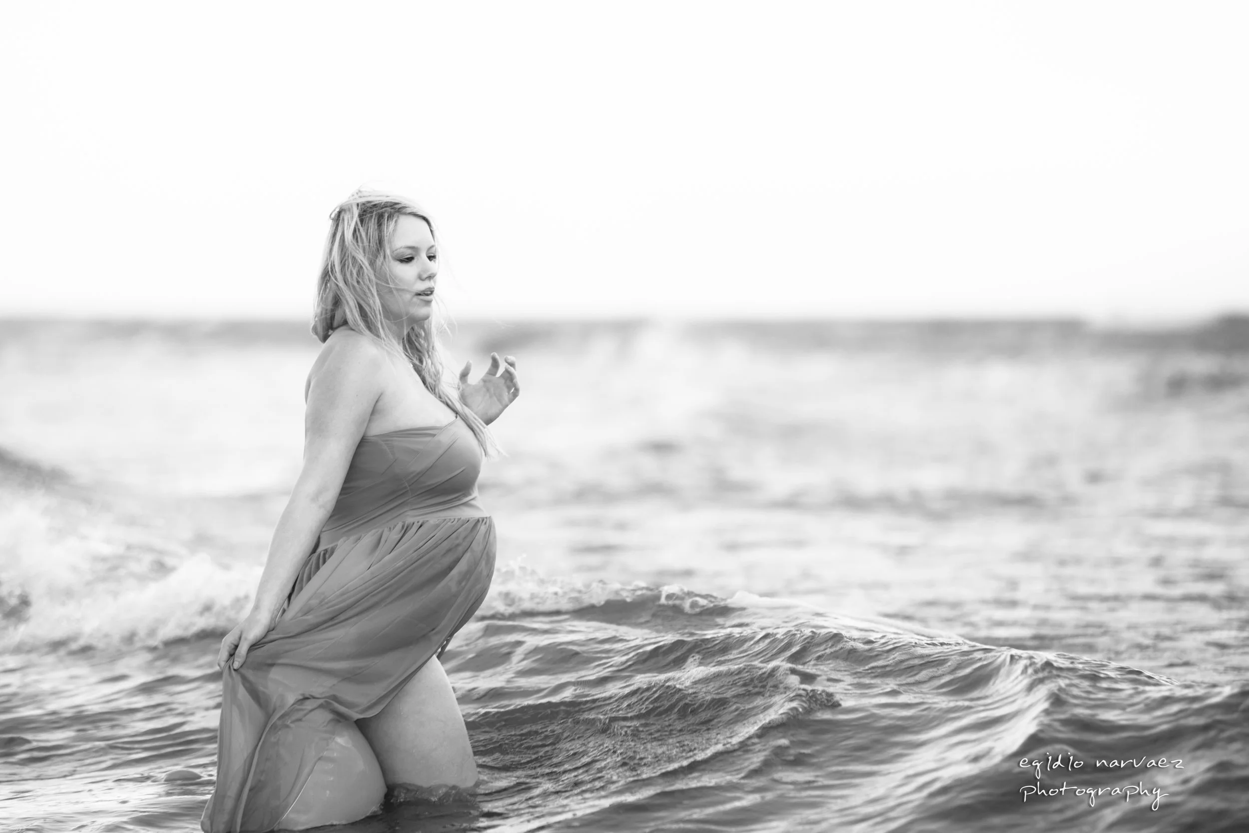 Lacy's Pregnancy Photoshoot-15.jpg