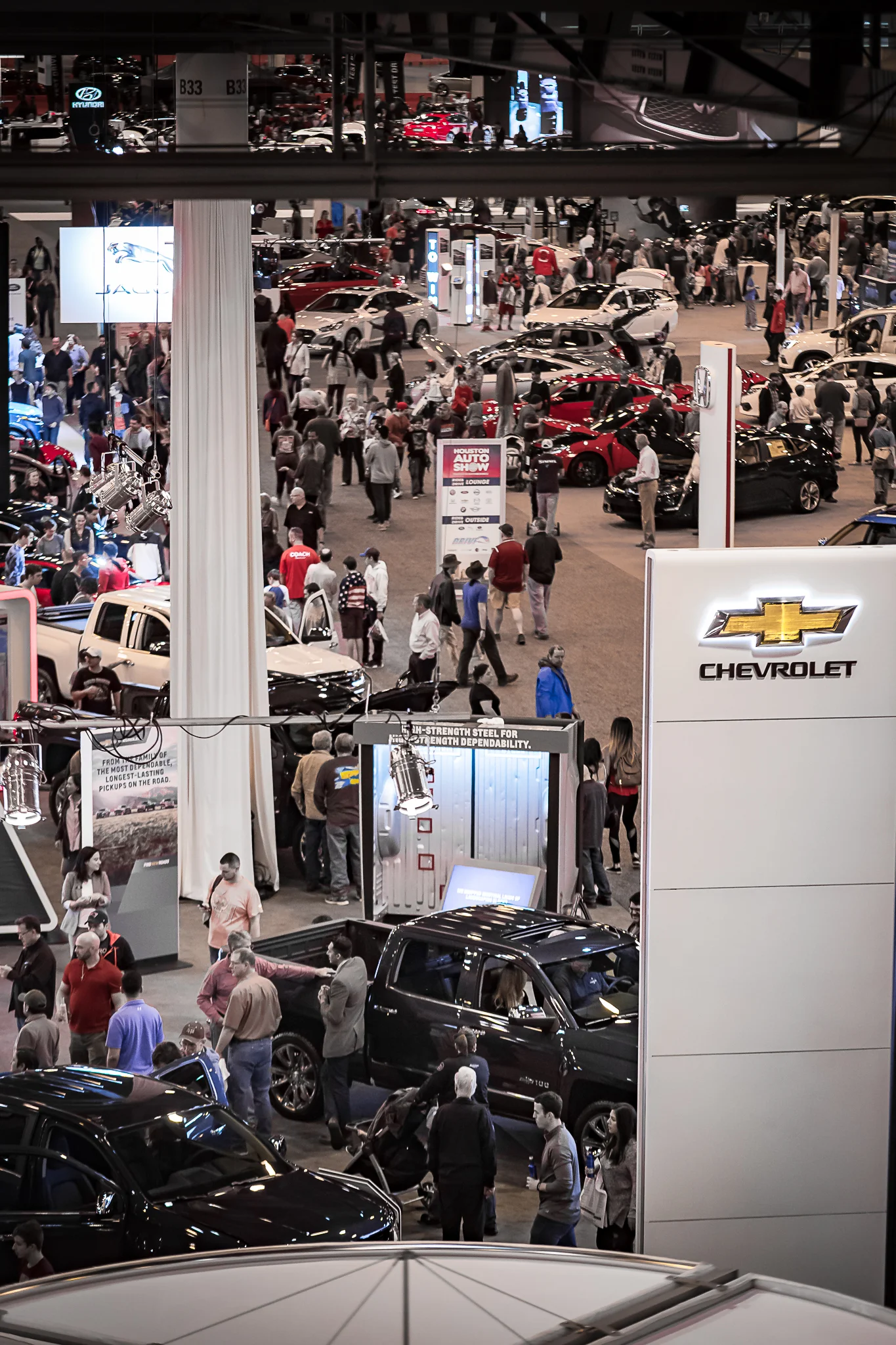 2018 Houston Auto Show - People & Cars-48.jpg