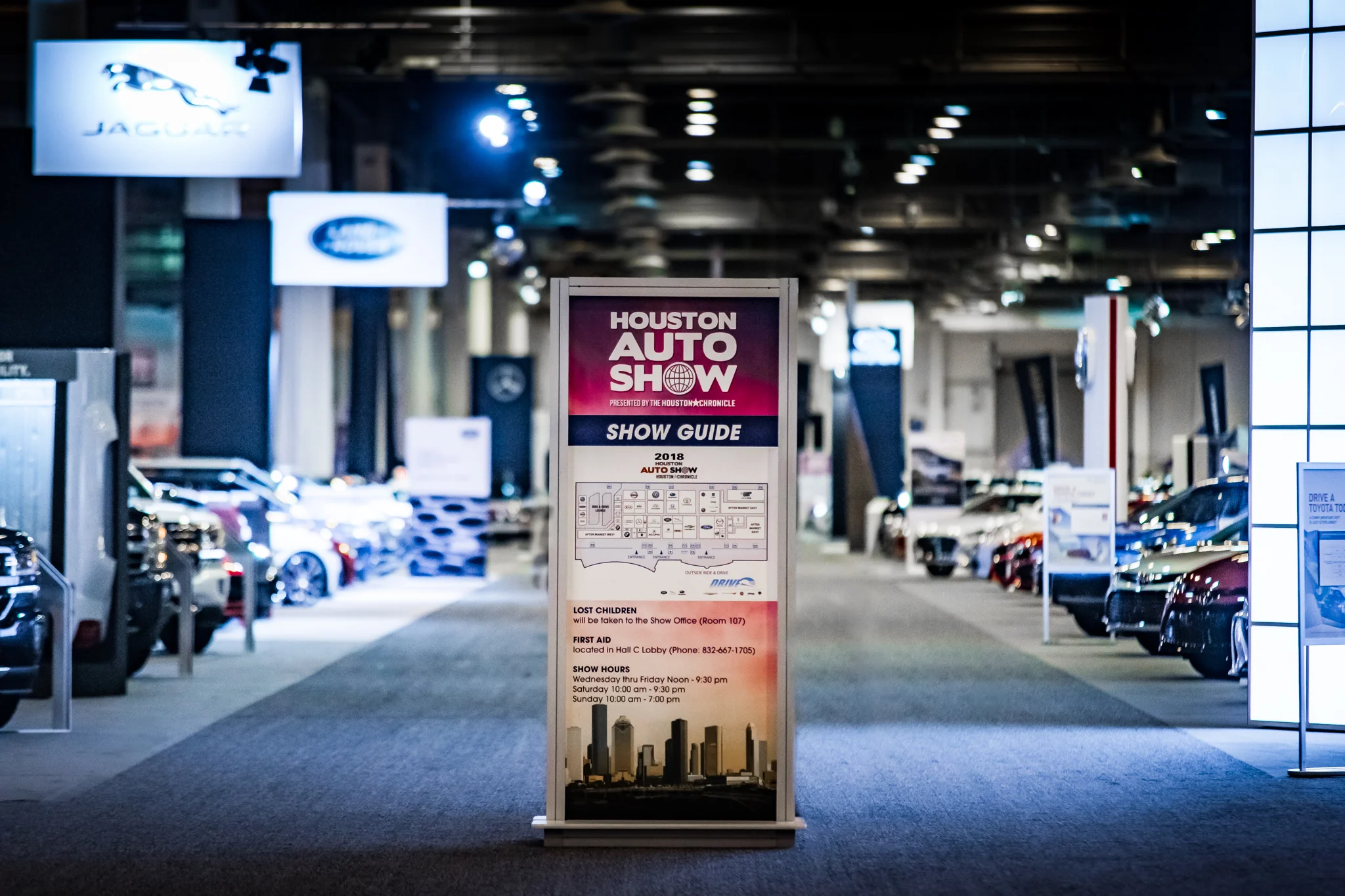 2018 Houston Auto Show - People & Cars-205.jpg