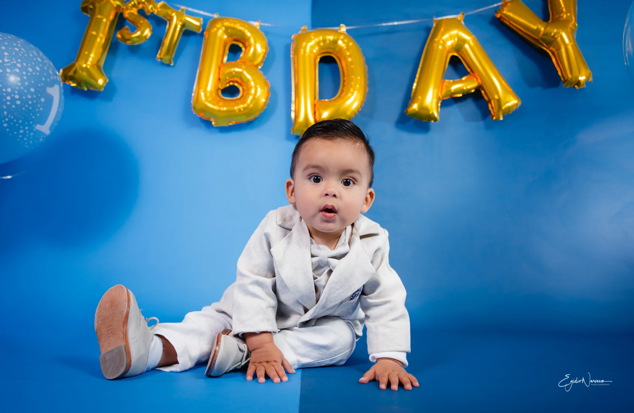 Santiago's Smash the Cake-4.jpg