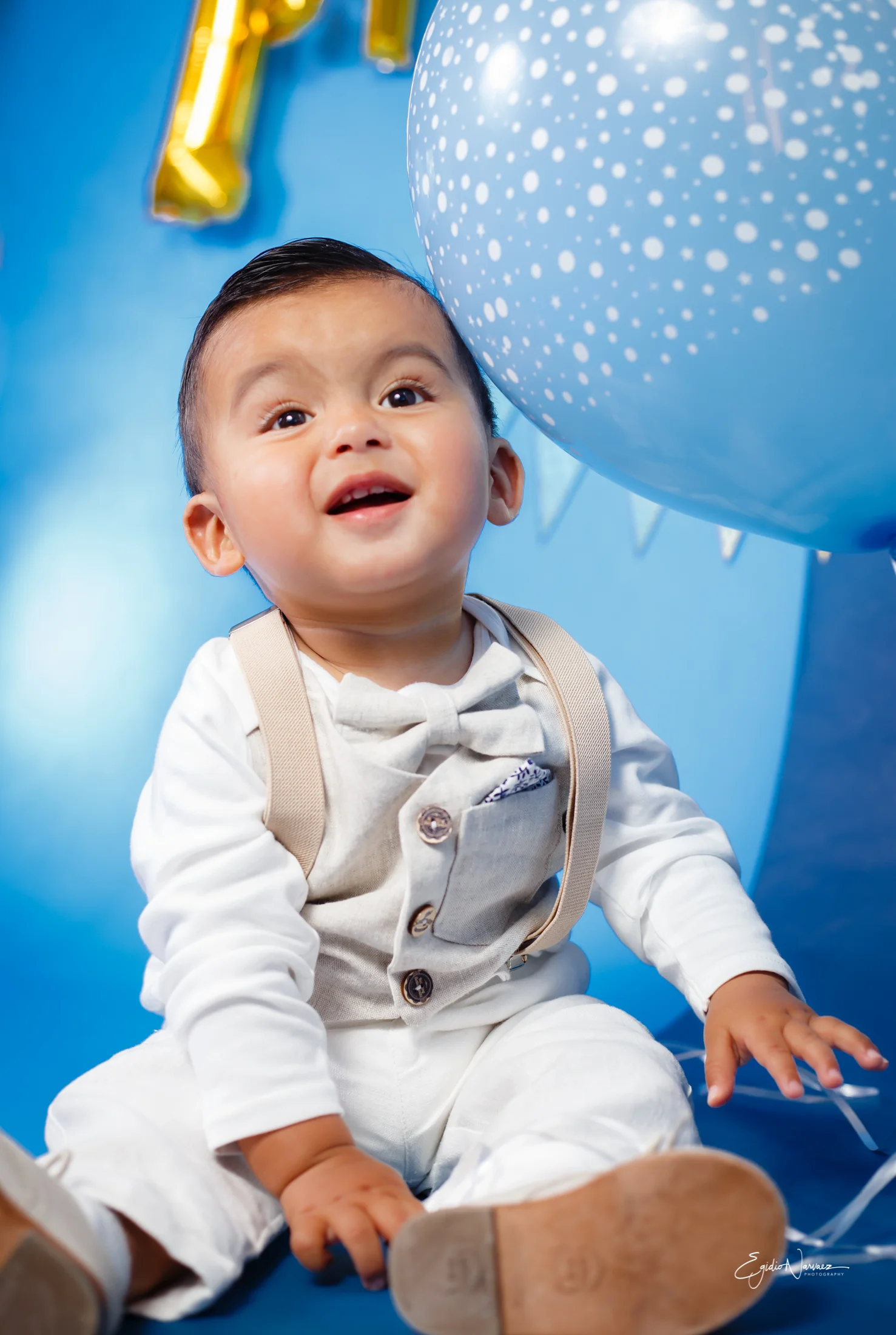 Santiago's Smash the Cake-10.jpg
