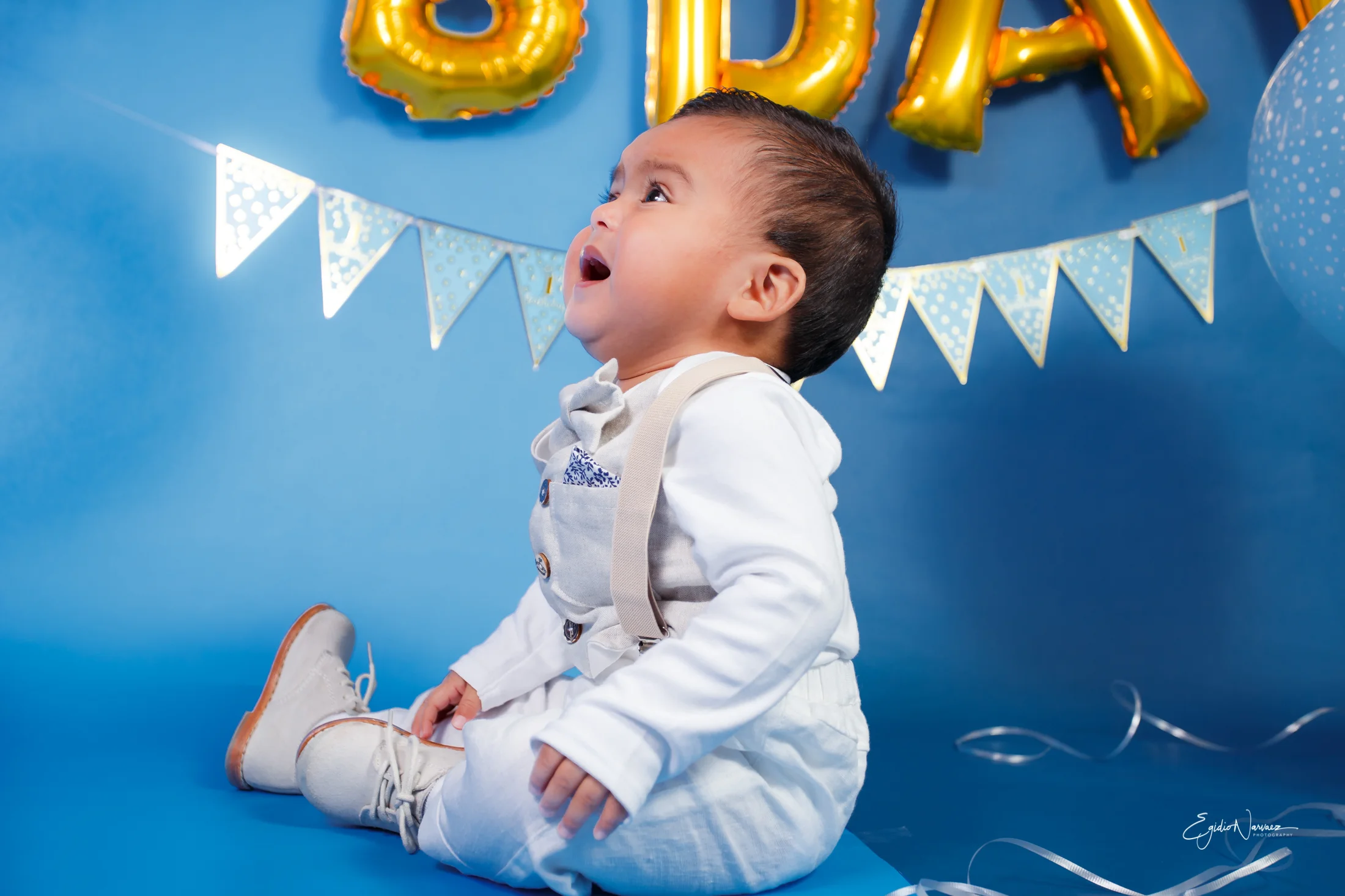 Santiago's Smash the Cake-13.jpg