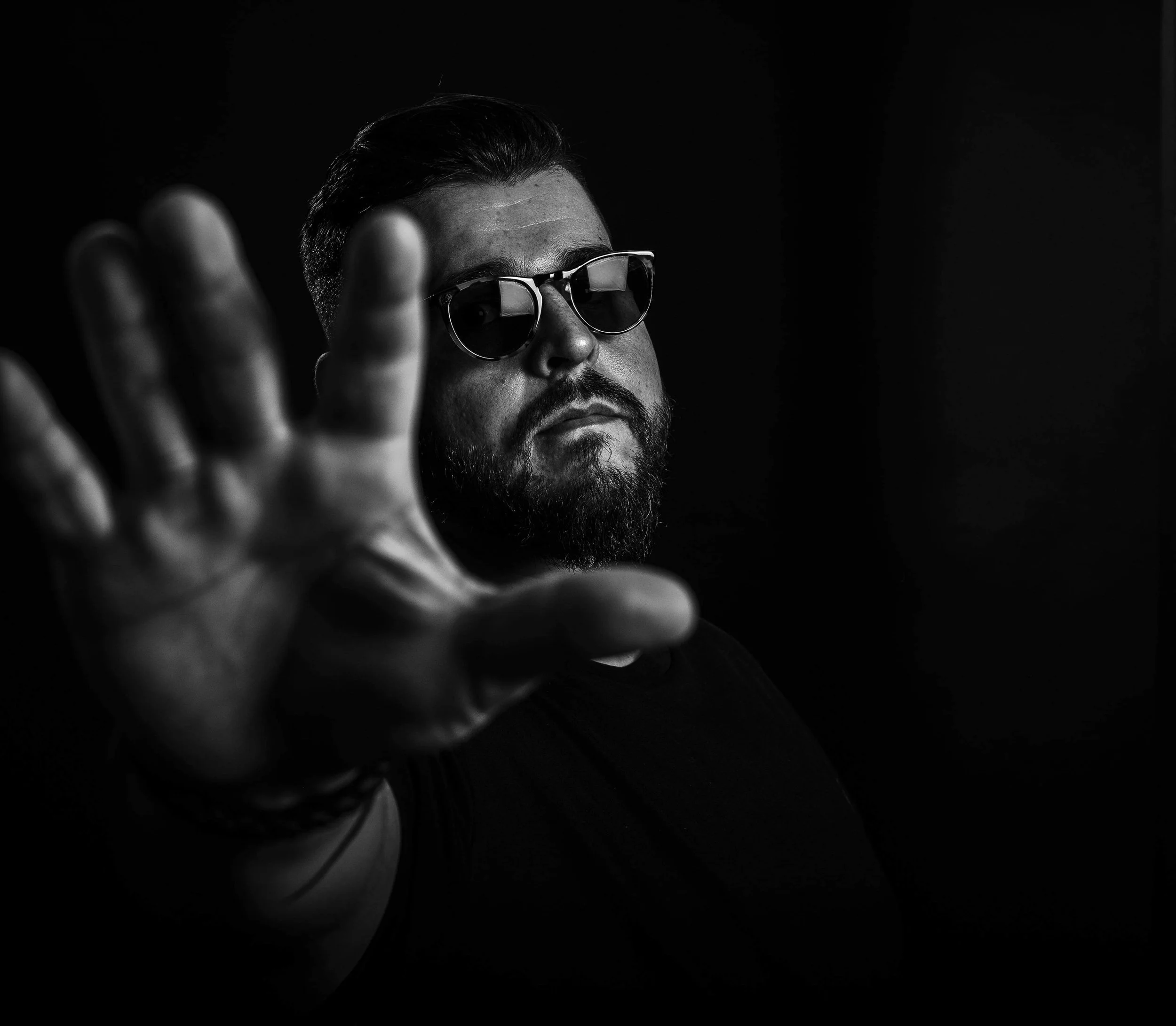  CHARLES D HAND MAIN DEFAULT (B&W).JPG