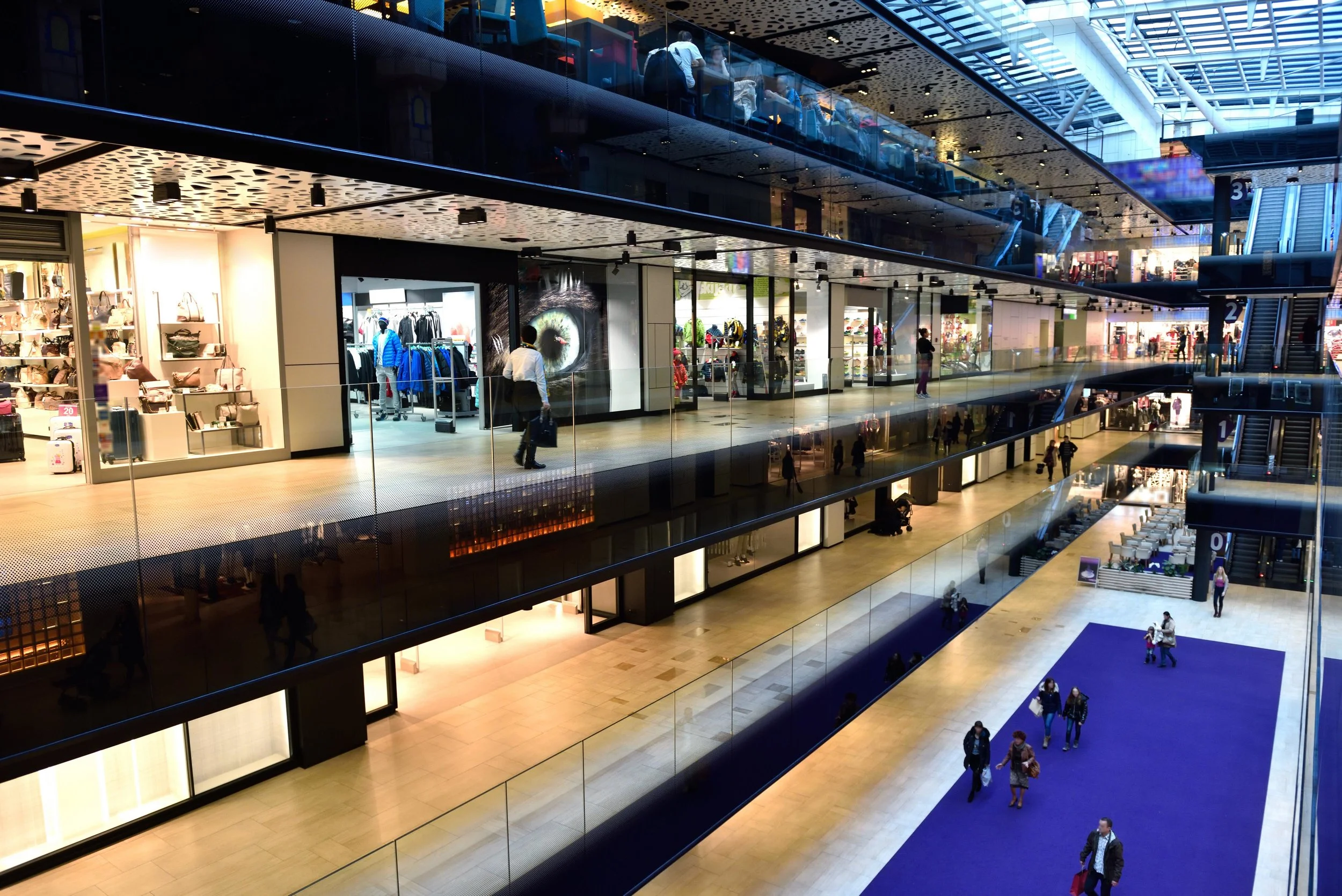 MALL-3.jpg