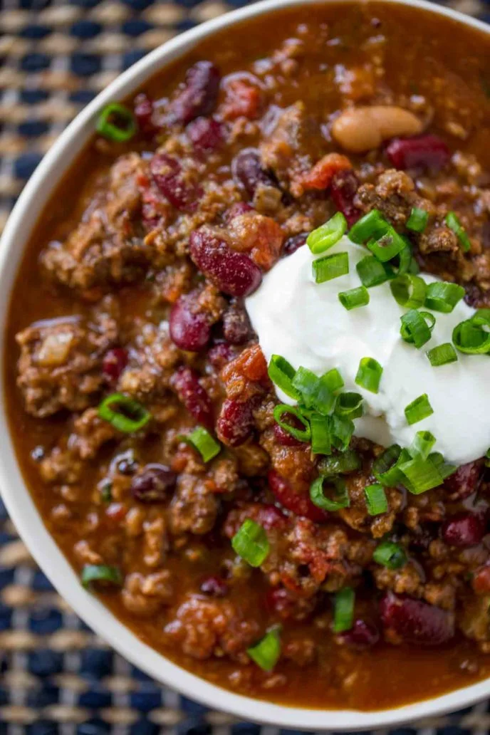 Slow-Cooker-Beef-Chili-2-688x1032.jpg
