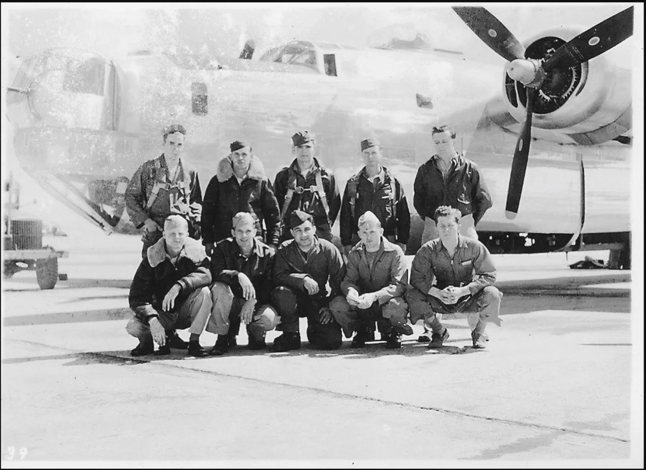 Crew #39: Front row (left to right): Navigator Rolf Slen, Bombardier Dave Nacci is third, and Emil Turek is fourth.