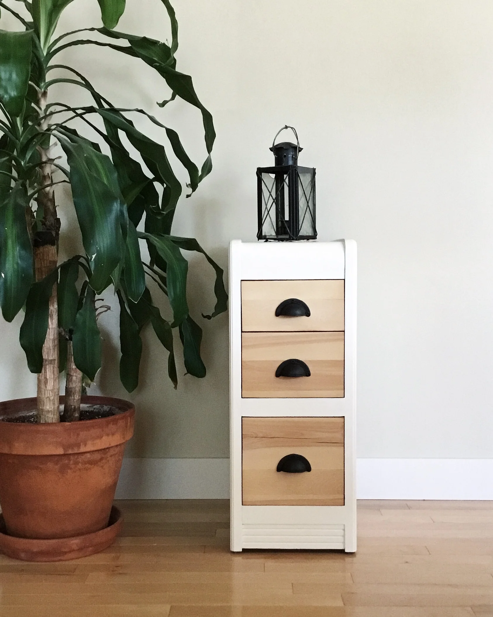 Mini meuble à 3 tiroirs (F31)