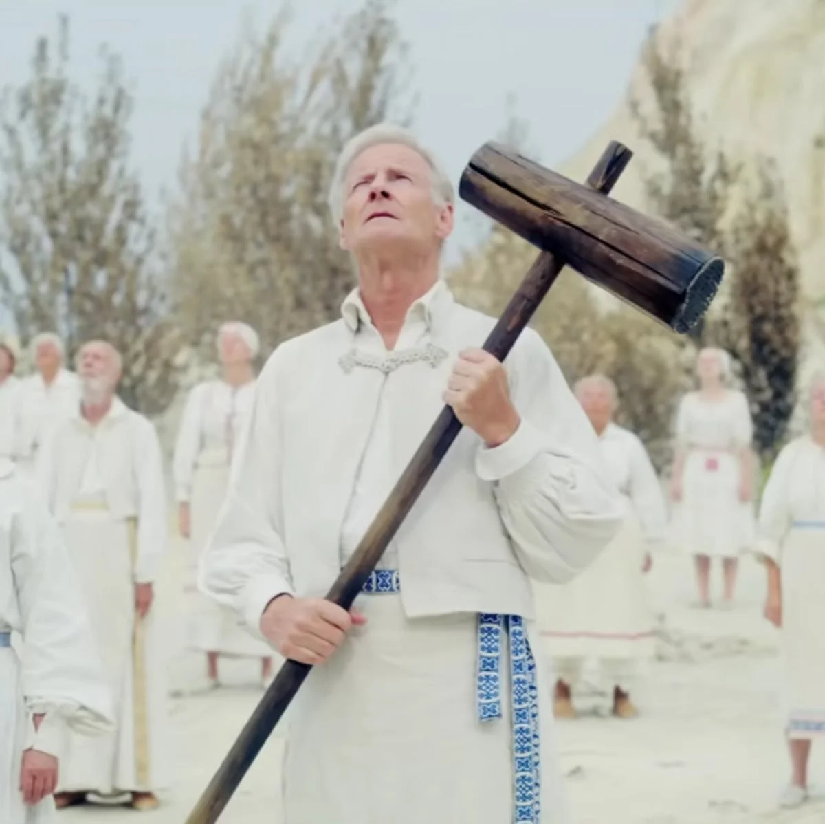 midsommar-trailer-ari-aster-a24.jpg