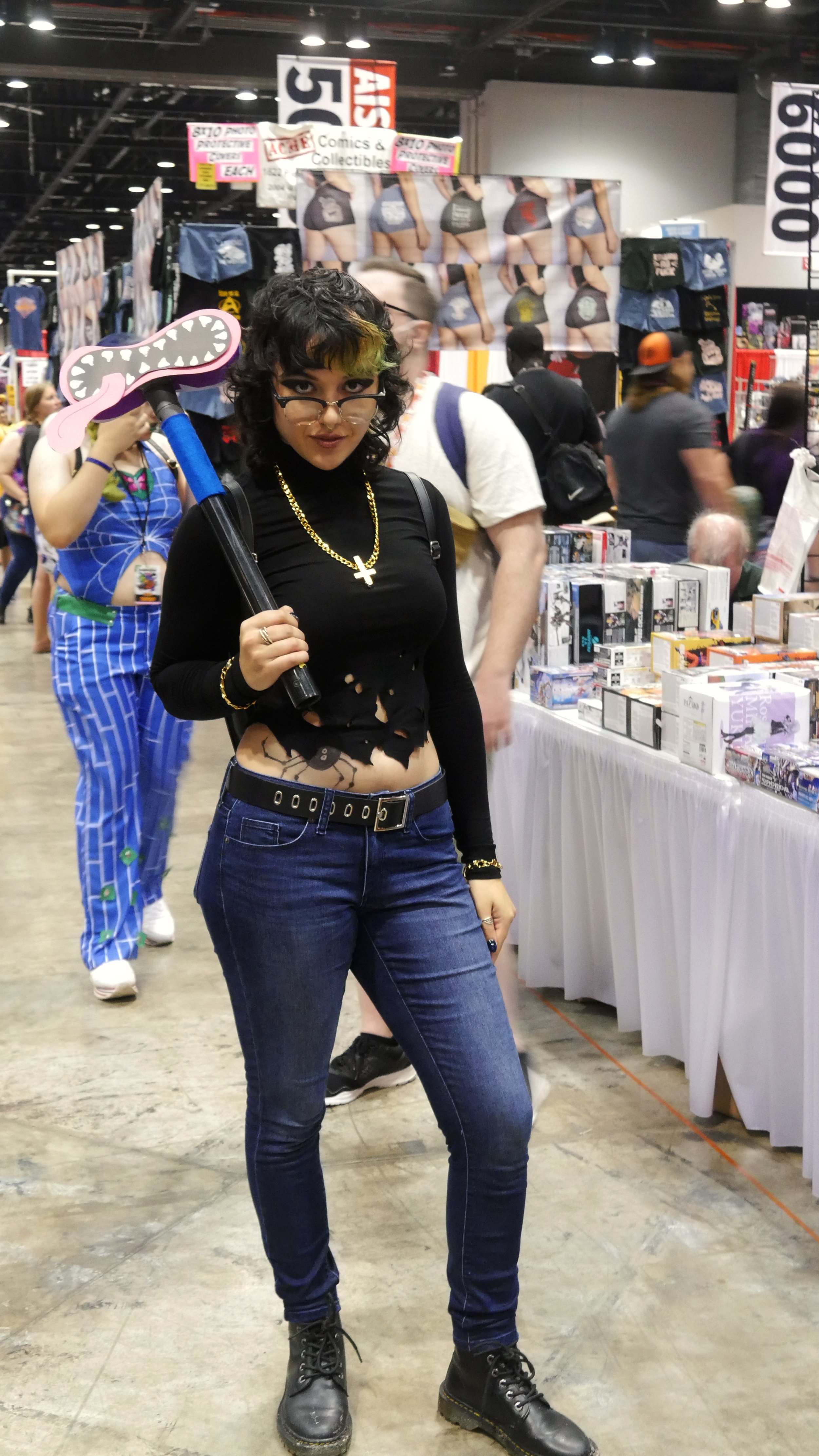 Cosplay Megaon.jpg